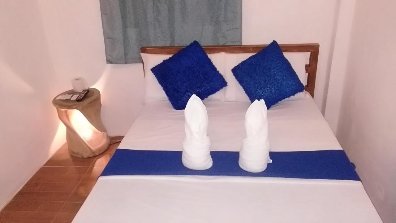 コロン カーサ モンテマール ハイツ Bed & Breakfast エクステリア 写真